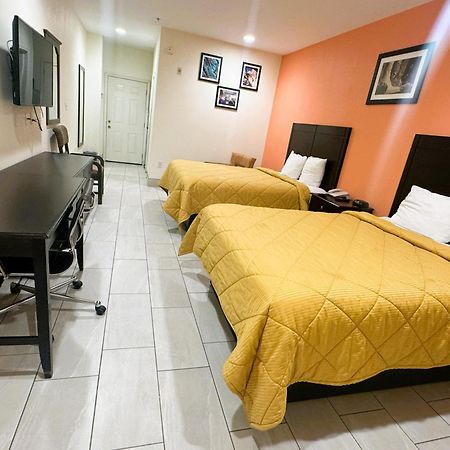 Pecan Valley Inn & Suites San Antonio Ngoại thất bức ảnh