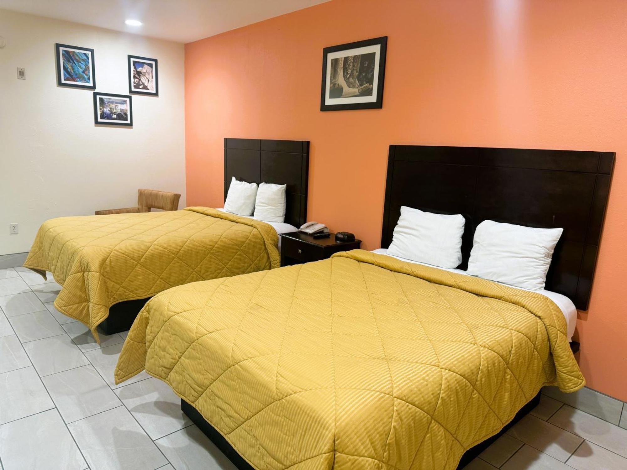 Pecan Valley Inn & Suites San Antonio Ngoại thất bức ảnh